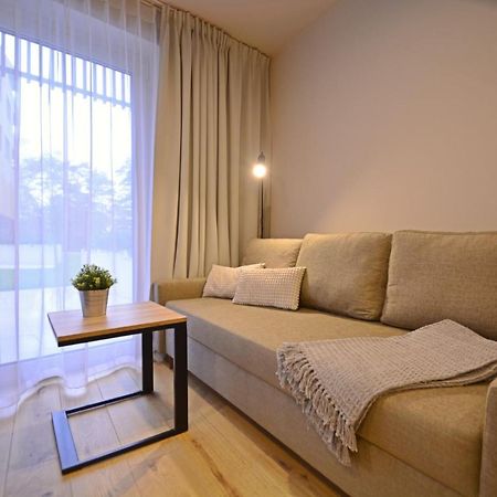Apartamenty Bryza - Baltycki B-06 Z Tarasem, 100M Od Morza Свіноуйсьце Екстер'єр фото